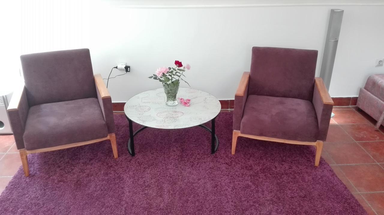 Apartment Dixy Belgrado Esterno foto